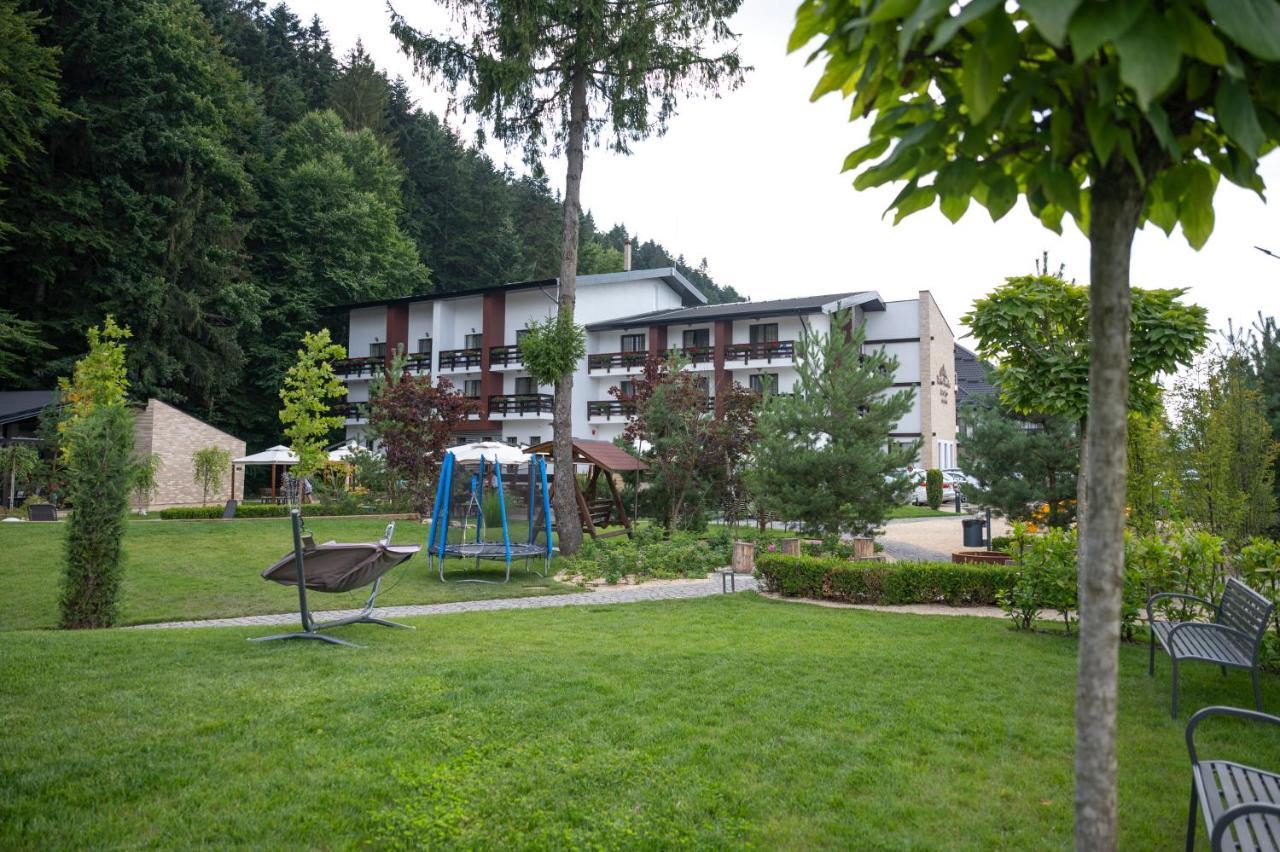 Piatra Pinului Ski&Spa Gura Humorului Exterior foto